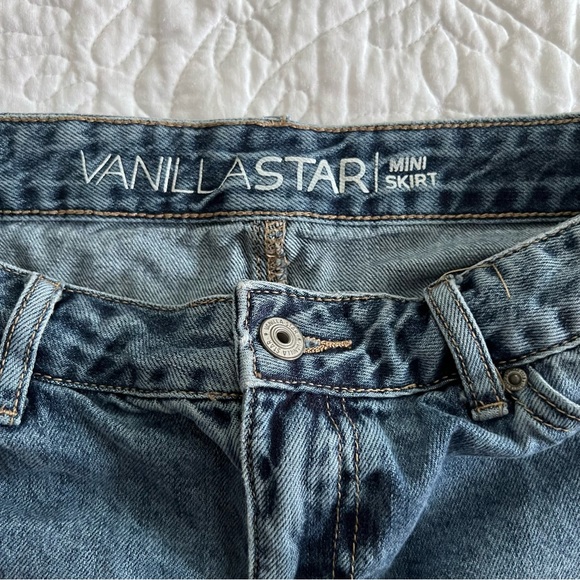 SOLD Vanilla Star jeans mini skirt - Picture 5 of 6